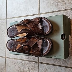 Born Fremont Wedge Sandals